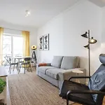 The Alcantara Metropolitan Apartment, Gateway To The Lejlighed