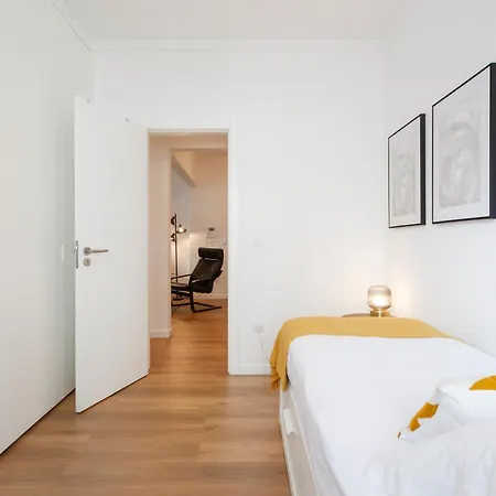 شقة The Alcantara Metropolitan Apartment, Gateway To The *