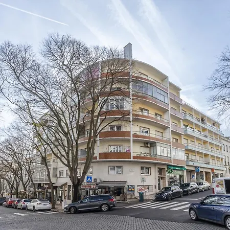 Appartement The Alcantara Metropolitan Apartment, Gateway To The