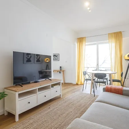 Brand New 2br In Alcantara Apartment Lisbon