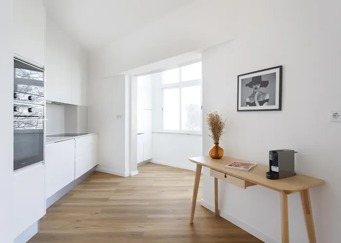 Apartment The Alcantara Metropolitan Apartment, Gateway To The *