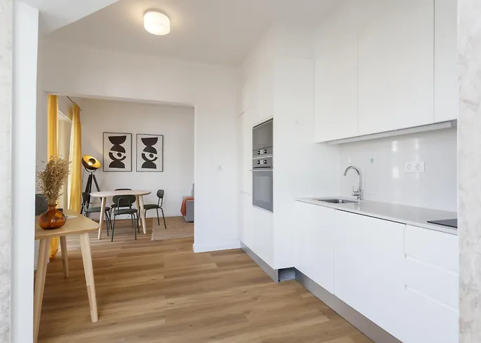 The Alcantara Metropolitan Apartment, Gateway To The Lissabon