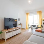 Daire The Alcantara Metropolitan Apartment, Gateway To The *